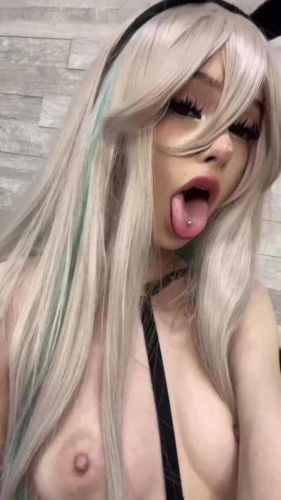 would you date a girl with small boobs?