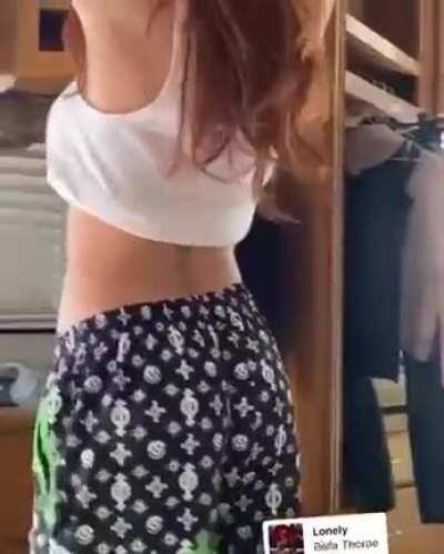 Bella can get it all day long