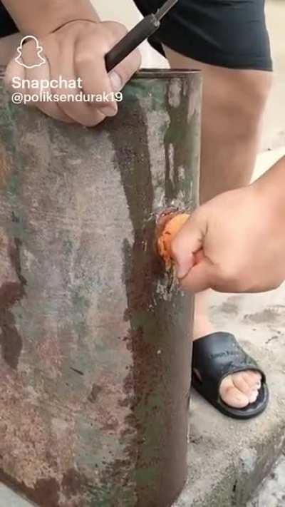 r/dontputyourdickinthat