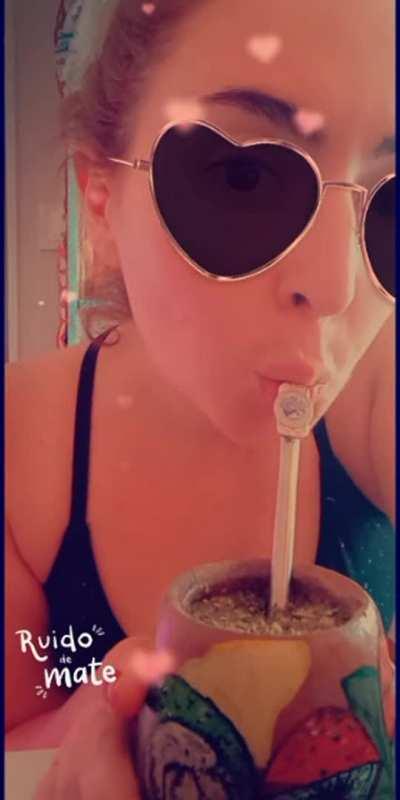 🔥LATINA BOOTY🔥EDGING GODDESS🔥DICKRATES 🔥JOI 🔥SEXTING - ROLEPLAYING🔥CUSTOM VIDS & PICS➡️➡️➡️FREE TO SUB⬅️⬅️⬅️