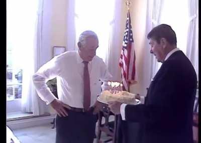 Ronald Reagan surprising Chief of Staff Donald Regan with a birthday cake and singing Happy Birthday to him THIS IS THE PUREST THING I HAVE SEEN ALL YEAR