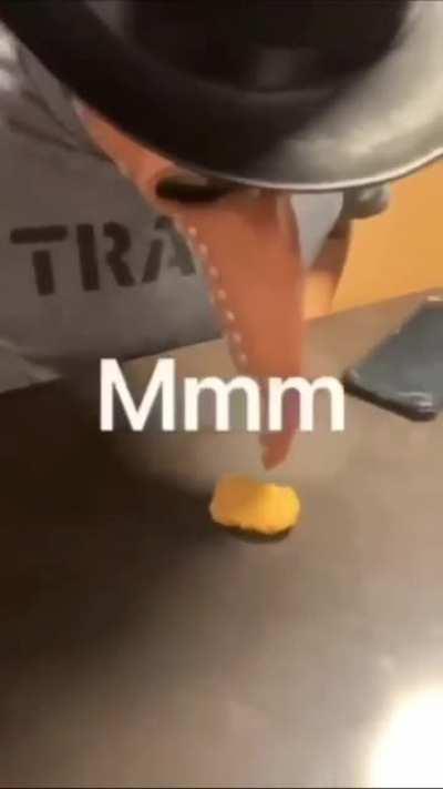 Blursed_ChickenNugget