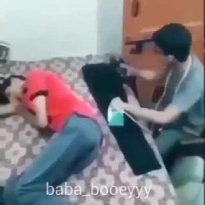 ouchie (credits: baba_booeyyy)