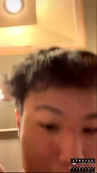 The fact that there is probably 12yr girls thirsting for him makes me wanna vomit