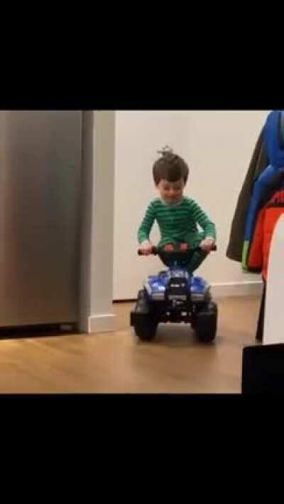 He did that himself 🤣