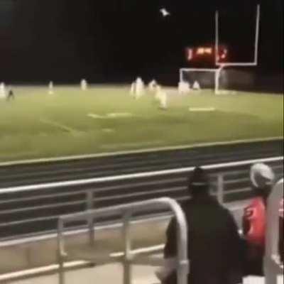 haha funny yes yes yes yes PLEASE HELP THEY ARE HOLDING ME AT GUNPOINT TO POST THESE AMONGUS MEMES PLEASE HELP MAN I WILL DO ANYTHING