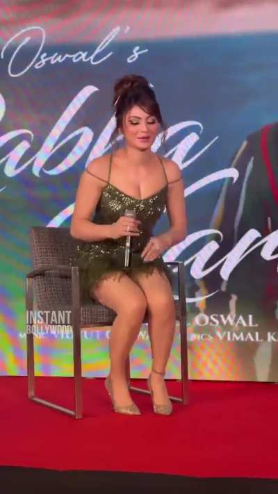Urvashi Rautela [new]