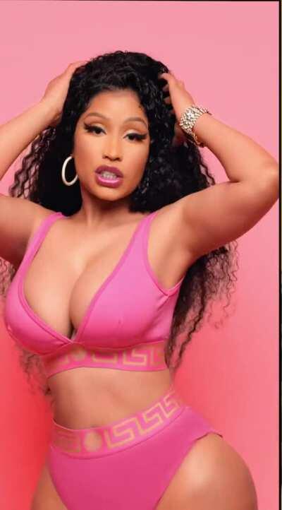 Nicki Minaj looking fine as fuck