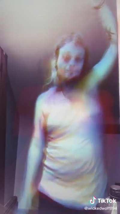 Ladies, he's got sexy shoulders and he vapes