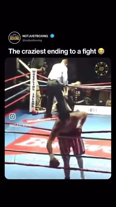 Let me climb the ropes in the boxing ring while opponent is following me