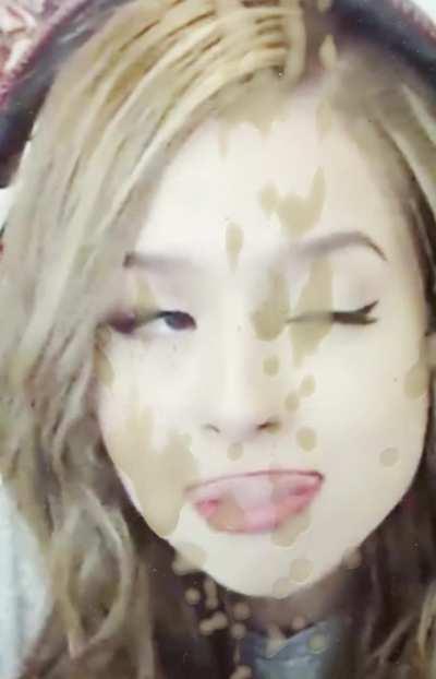 Tried sth new with Gifs on Poki. Seems she likes it