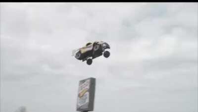 𝟑𝟑𝟒 𝐟𝐭 𝐨𝐟 𝐚𝐢𝐫!