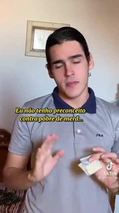 muca falando que n ia mudar e dps ficando rico