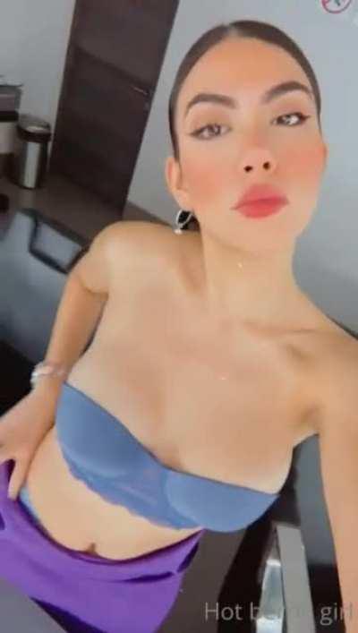 Otro más para que no digan que no me caen bien.