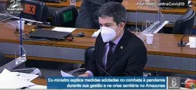 Pazuello disse que o Bolsonaro estava na reunião e decidiu pela NÃO intervenção federal no Amazonas.