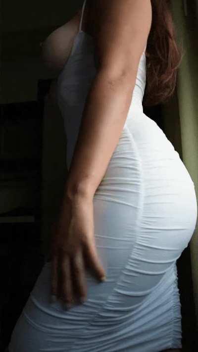 I wonder what the chances are that I'll end up in another man's bed if I wear this dress clubbing 🤔