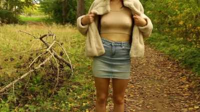 Flashing Pussy Near Strangers