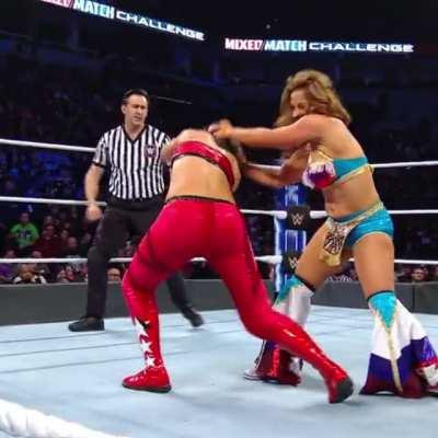 Bayley: MMC S02E11 [1 MIC]