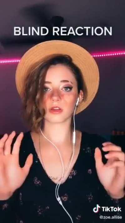 Person with ADHD here. This girl is basically faking ADHD and 