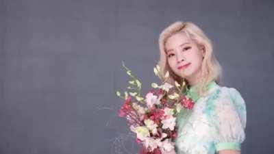 200716 - Gorgeous Dahyun