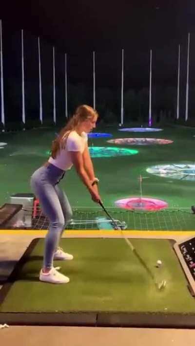 Canadian pole vaulter Robin Bone tries her hand at golf