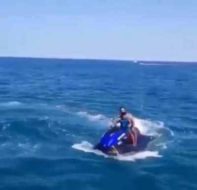 Jet ski go brrr