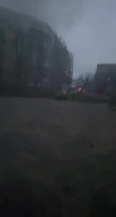 Creepy video from Dnipro. The voice says 