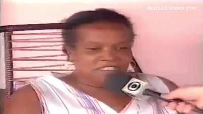 Revivendo um surto coletivo: vários habitantes de uma cidade do Brasil acreditavam serem parentes do ator Leonardo Dicaprio. Com direito a matéria no Jornal Nacional e tudo.