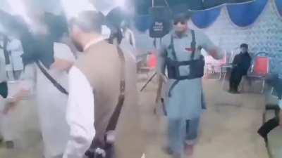 HMB while I celebrate victory jammin to Kiki