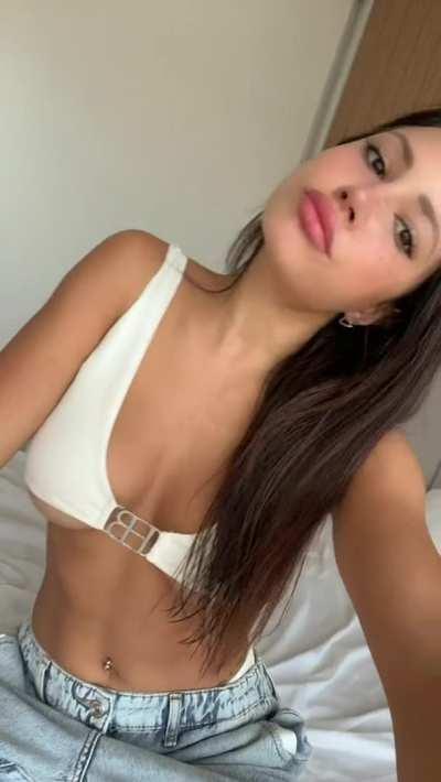 I’ve watched so much porn so I decided to make one myself 🍒