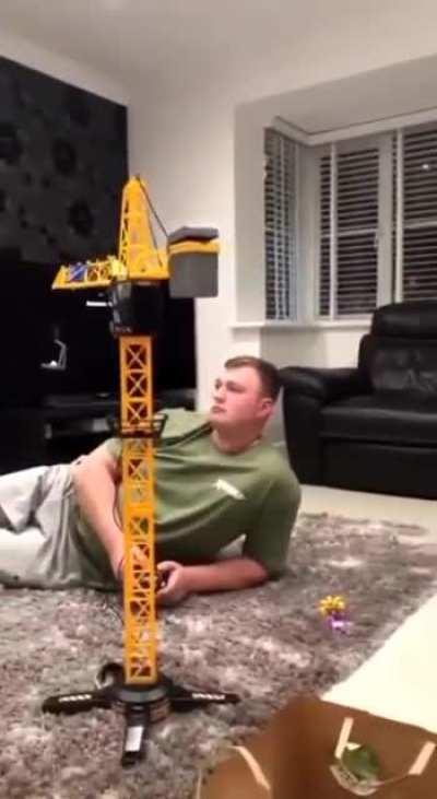 Casual cocaine crane set with your bro.