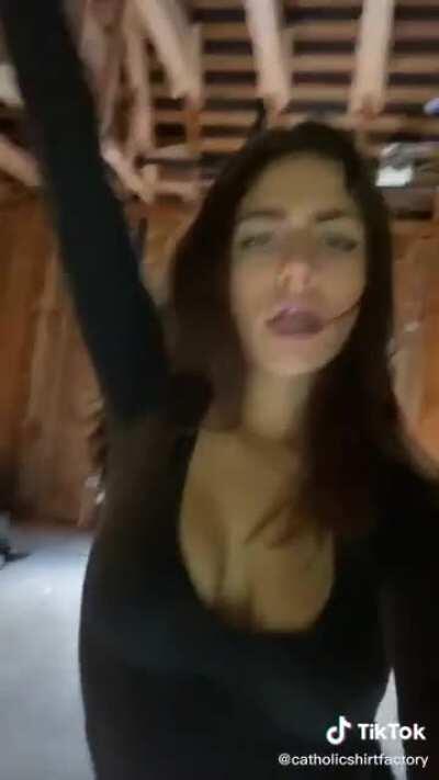 Starts meh, gets hot has hell