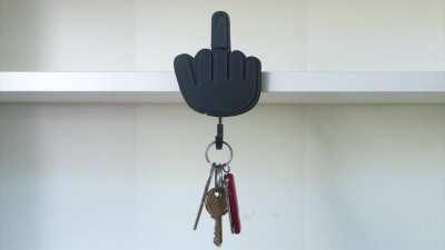 This is an interesting key hanger