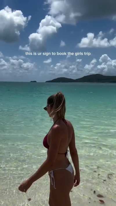 ‘Just a bunch of mermaids’ | IG March 2025