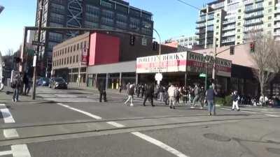 BLM/Antifa are trying to prevent people from buying a book. Things get heated.