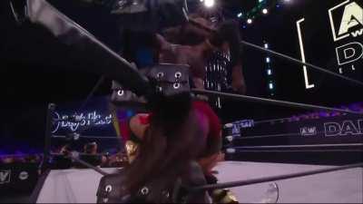 Queen Aminata Stinkface vid 3