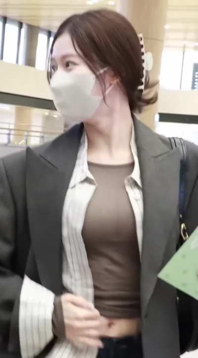 TWICE - Sana