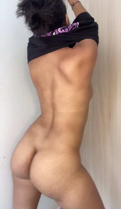 If you want to eat pussy for dinner, what 3 words do you have to say