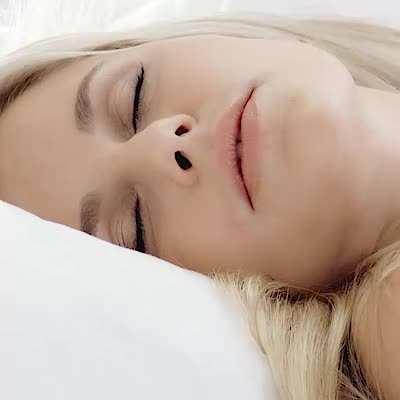 Horny Blonde Has Her Way W/ A Vibrator