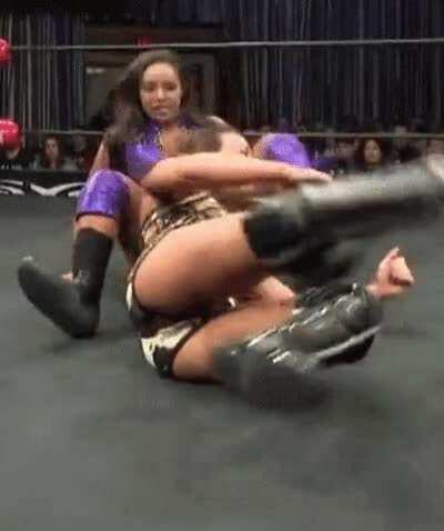 Tenille Dashwood fantastic plot [4 MIC]