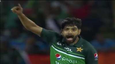 Indians ne meri post delete karwa di. Koi baat nahi ek or daal raha hu isse bhi delete karwa dena 🤣