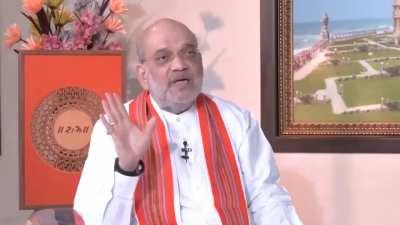 Real journalism for 27 seconds. 