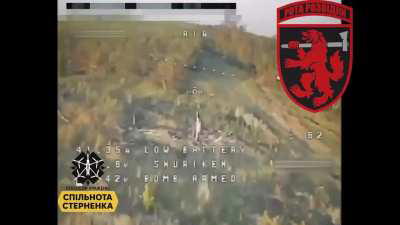 Ukrainian 68th Jaeger Brigade UAV team destroys incoming Russian infantry. 