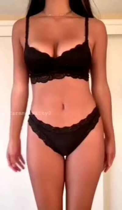 Jumping until my titties drop and my clothes disappear