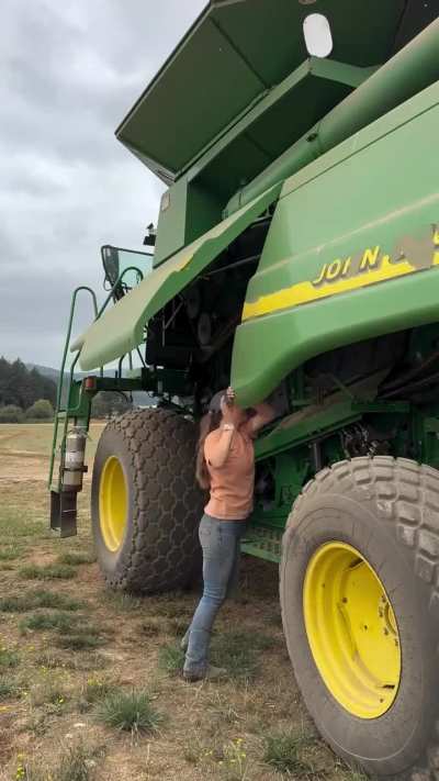 Cleaning out a Combine Harvester