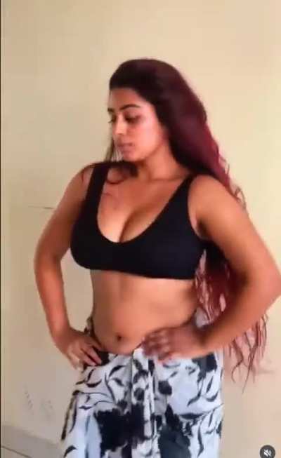 Suhuu lovely tits