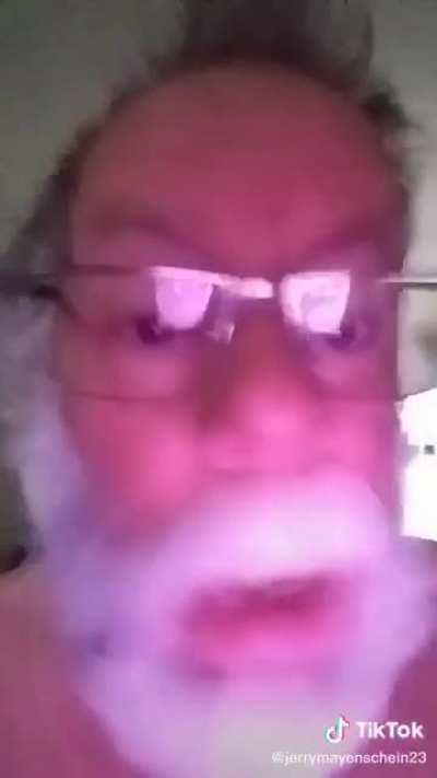 somepone please get their grandpa