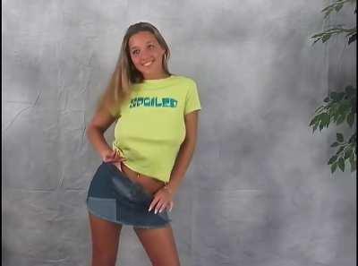 Christina Model - Casual t-shirts 