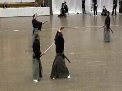 Как быстро мастер может достать свой меч