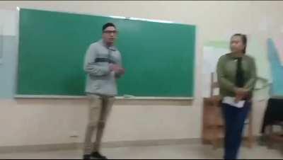 Chaco: Estudiantes de psicología social estaban exponiendo y cayó un rayo a la escuela